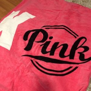 Love pink VS towel